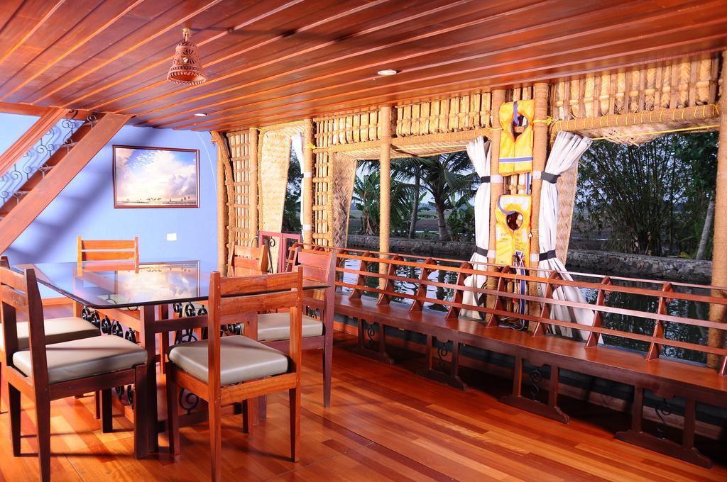 Xandari Riverscapes Alappuzha Exterior foto